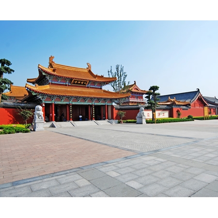 汶上寶相寺景區(qū)舉行2011新年千人祈福法會(huì)