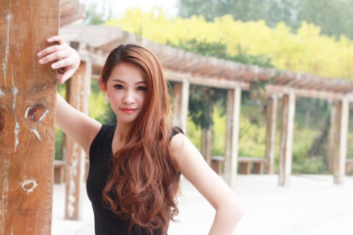 濟(jì)寧攝友來蓮花湖濕地與汶上攝影愛好者進(jìn)行女模拍攝交流活動(dòng)