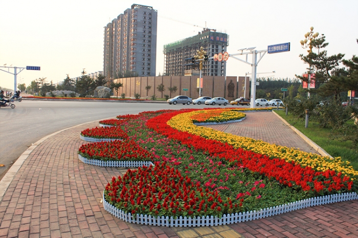 汶上處處盛裝 喜慶雙節(jié)