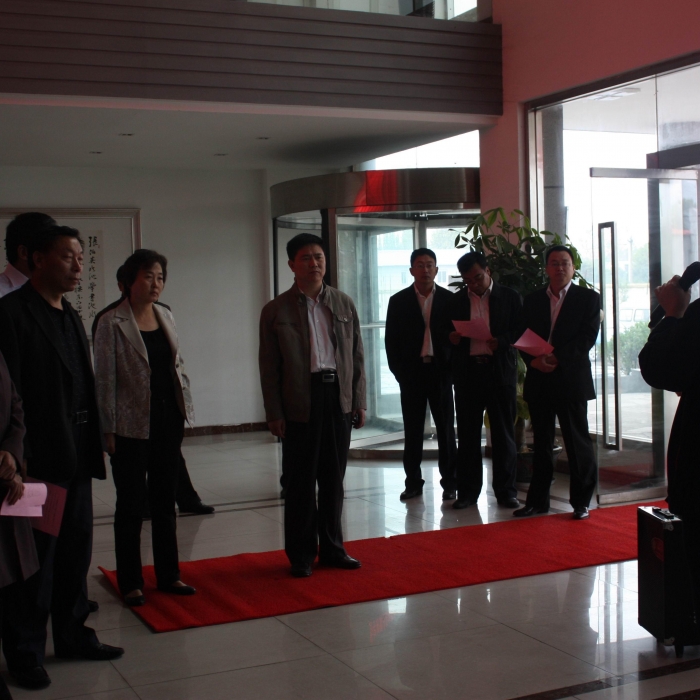 汶上縣召開縣政協(xié)視察科技工作座談會并到開發(fā)區(qū)進(jìn)行視察