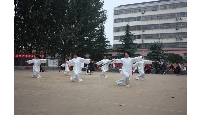 汶上縣第九屆暨縣老年體育協(xié)會(huì)第十四屆老年太極太極拳太極劍比賽落下帷幕