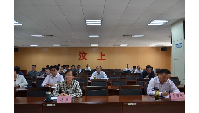 汶上縣高考招生工作成員單位收聽收看2014年全國普通高校招生考試安全工作電視電話會議