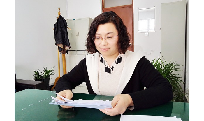 “師德典型在身邊”——縣教體局基礎(chǔ)教育科副科長魏雪蓮