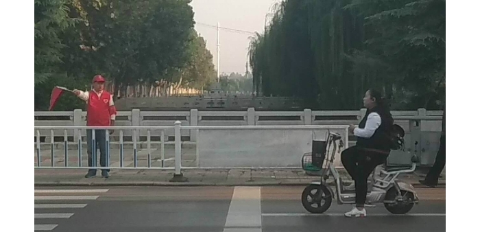 縣房管局積極開展文明志愿者活動(dòng)