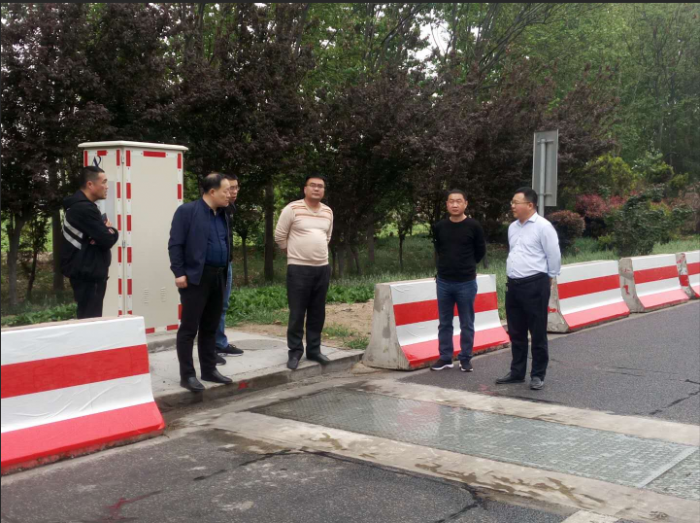 汶上縣人民政府 部門動(dòng)態(tài) 昌邑市交通運(yùn)輸局來(lái)汶上縣學(xué)習(xí)考察治超非現(xiàn)場(chǎng)執(zhí)法工作