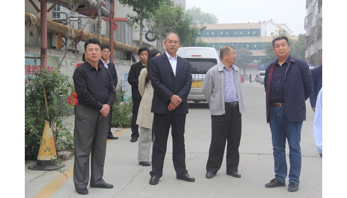 縣政協(xié)到縣住房保障中間督導重點提案（新長幼區(qū)物業(yè)治理）打點情形