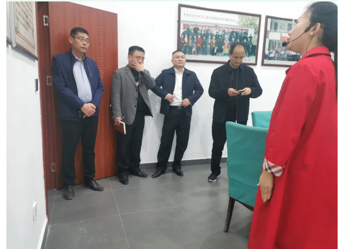 市委宣傳部副縣級干部林群一行到次邱鎮(zhèn)調(diào)研新時代文明實踐工作