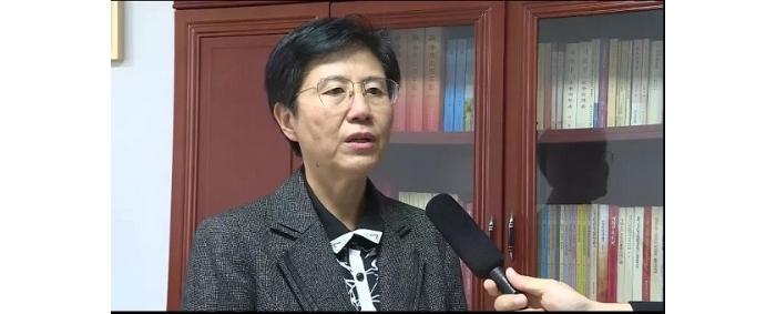 縣委書記李志紅、縣委副書記、縣長李洪文參加人口普查登記并對人口普查工作提出要求
