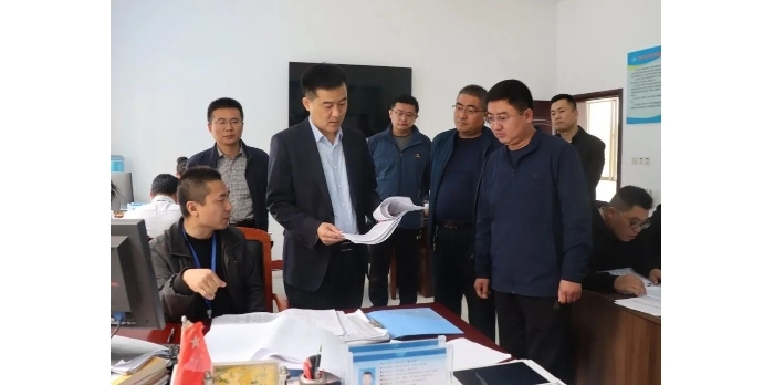 縣委常委、副縣長(zhǎng)魏中齊視察汶上縣普查登記工作